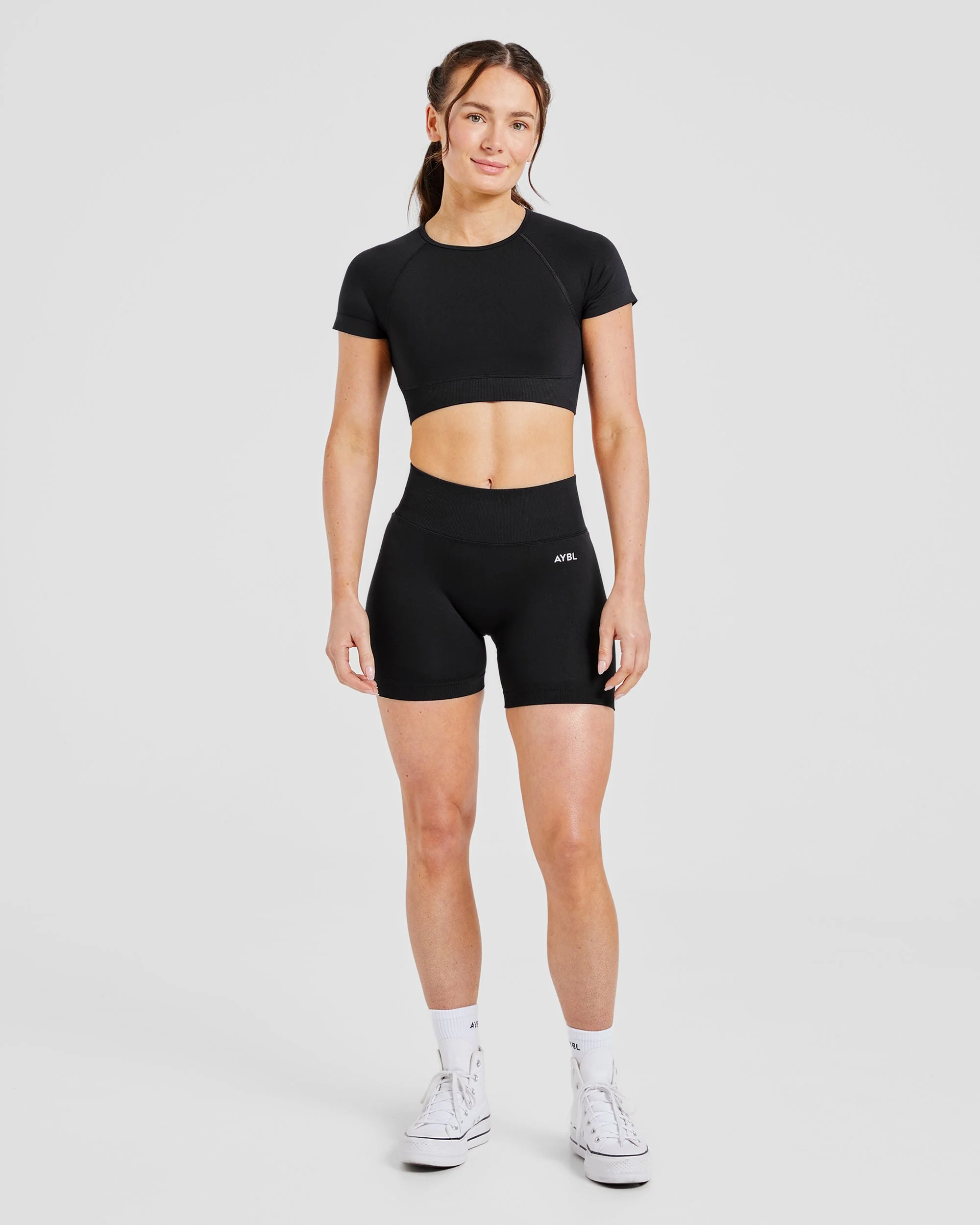 Adapt Seamless Crop Top - Black - Image 3