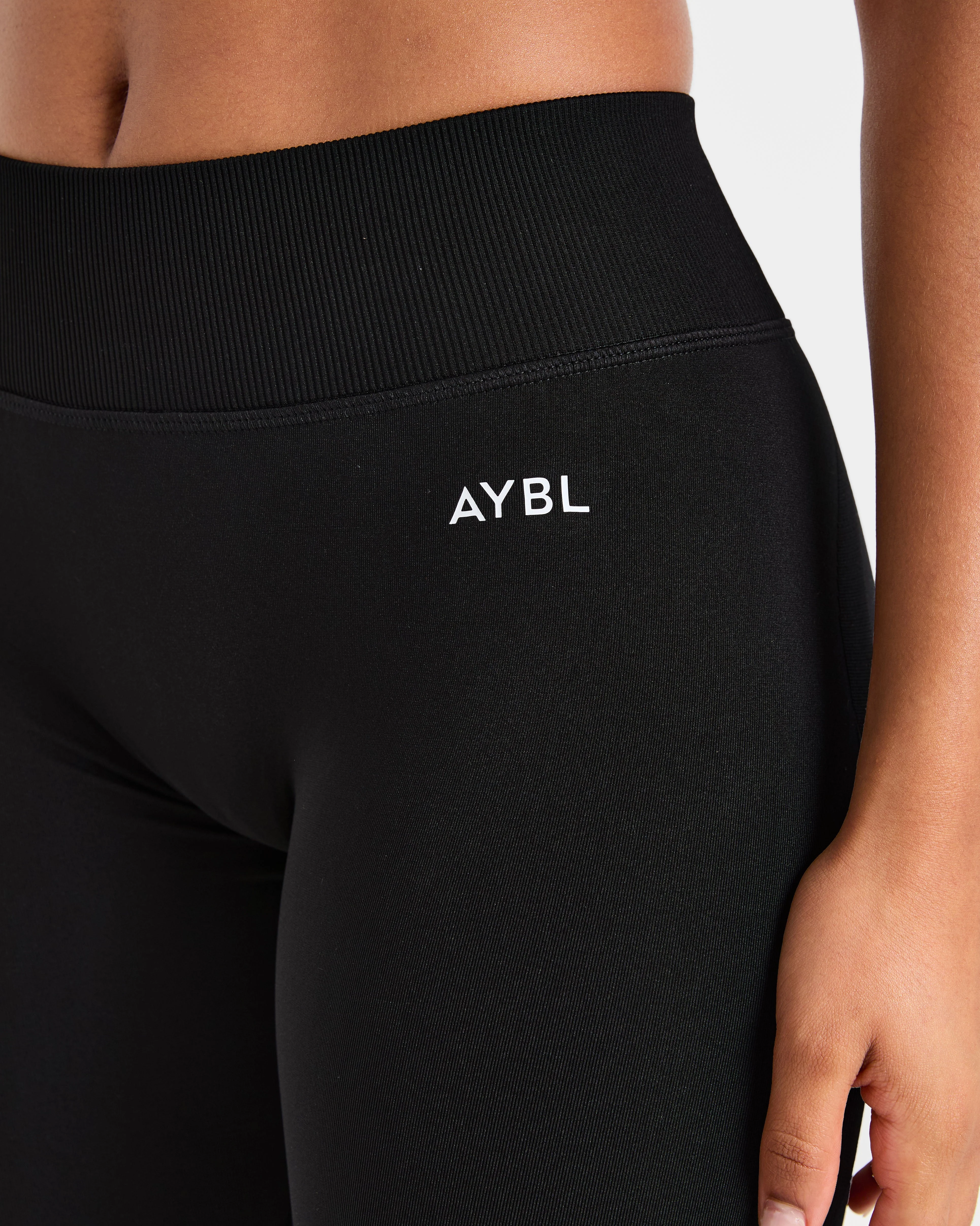 Adapt Seamless Leggings - Black - Image 6