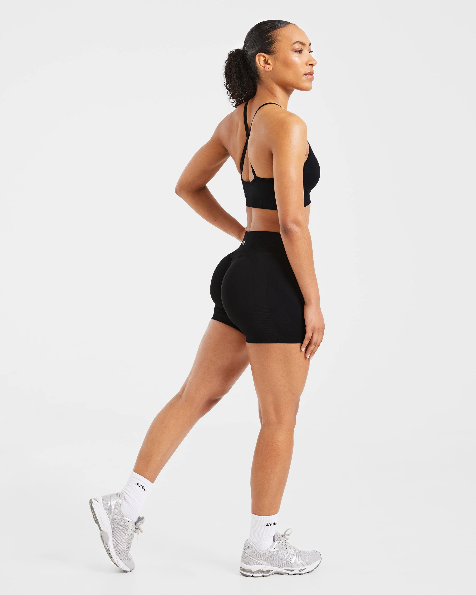 Adapt Seamless Shorts | 4.5" - Black - Image 4