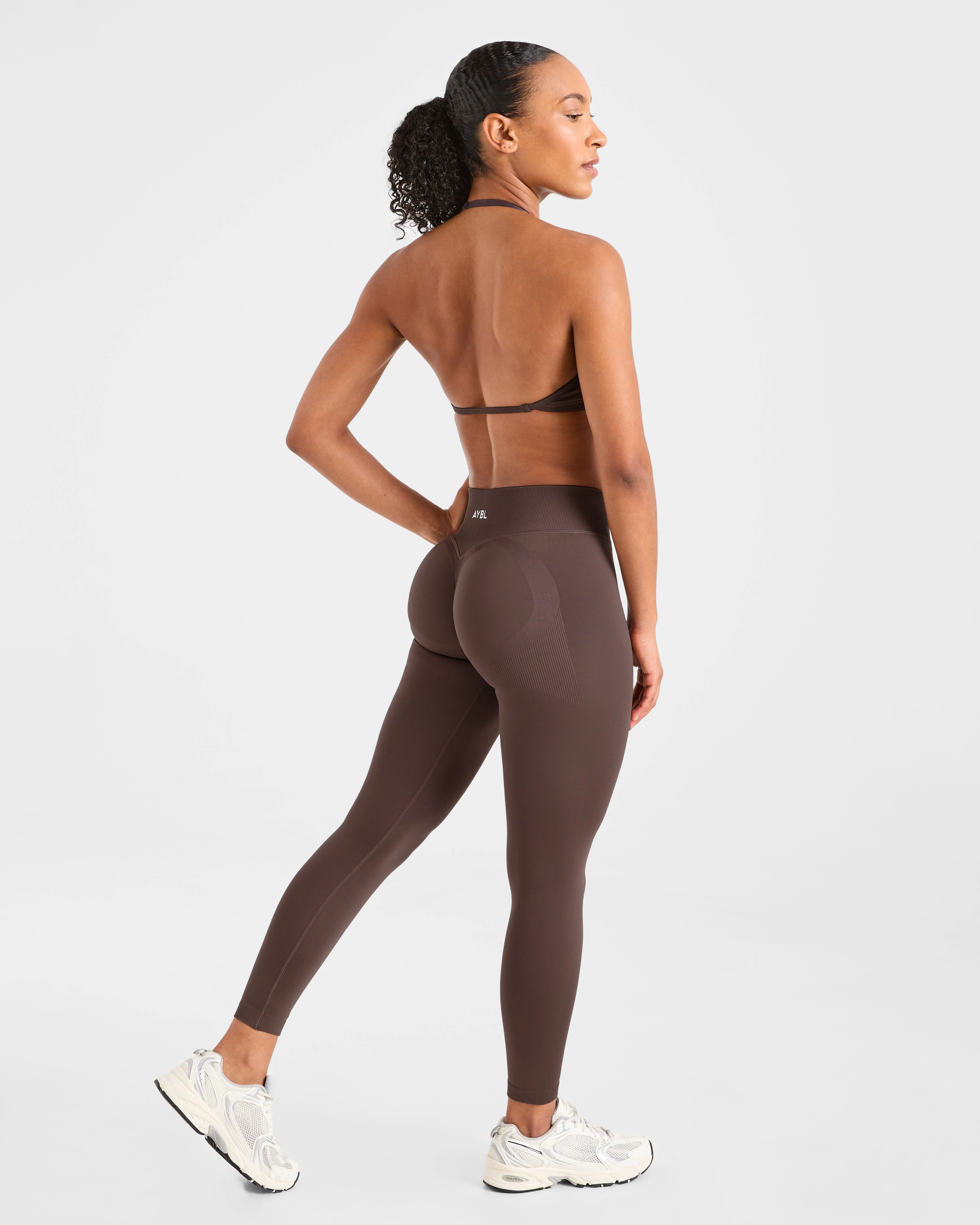Adapt Seamless Strappy Sports Bra - Brown - Image 4