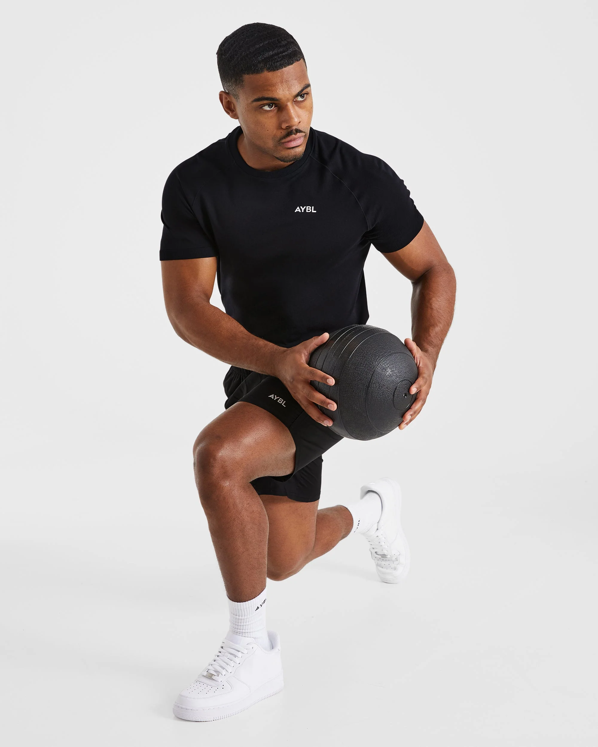 Ascend Seamless T Shirt - Black - Image 8
