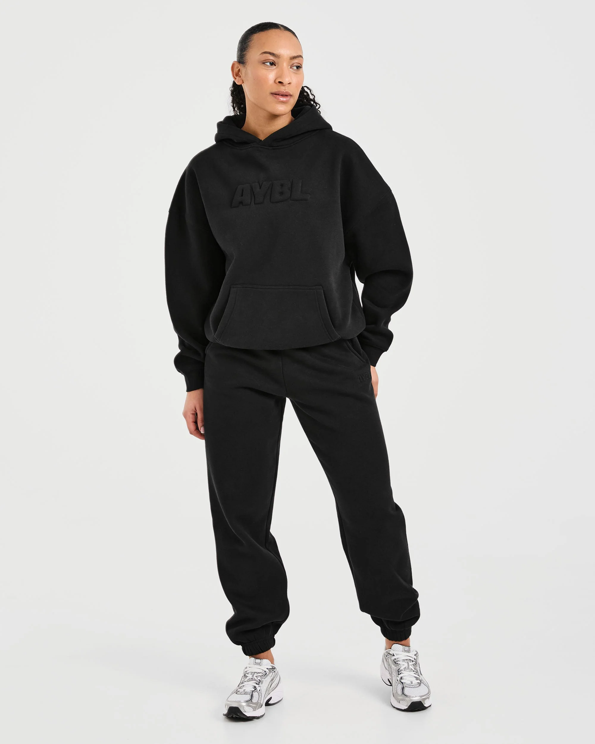 Classic Plush Oversized Hoodie - Black - Image 3