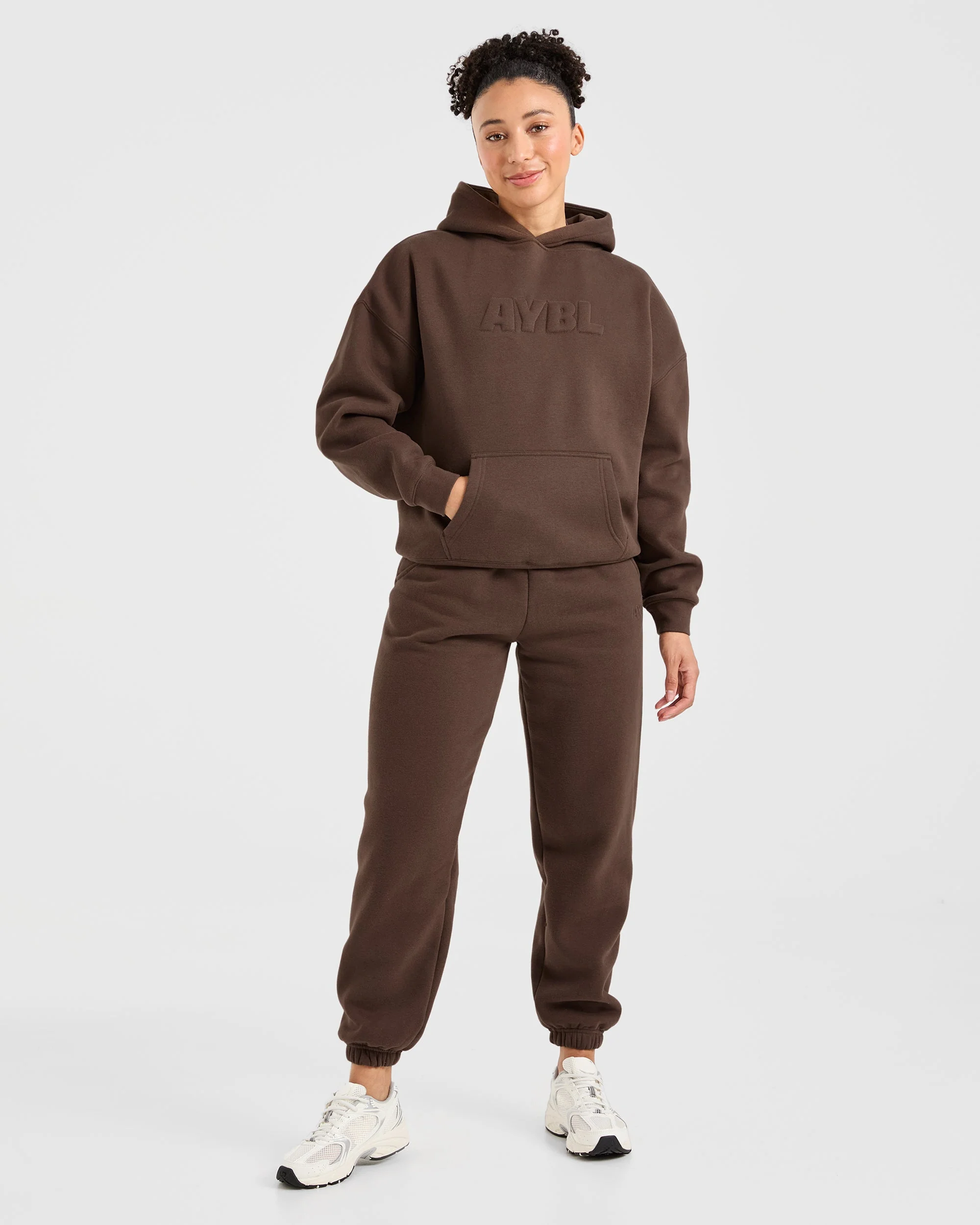 Classic Plush Oversized Joggers - Brown - Image 3