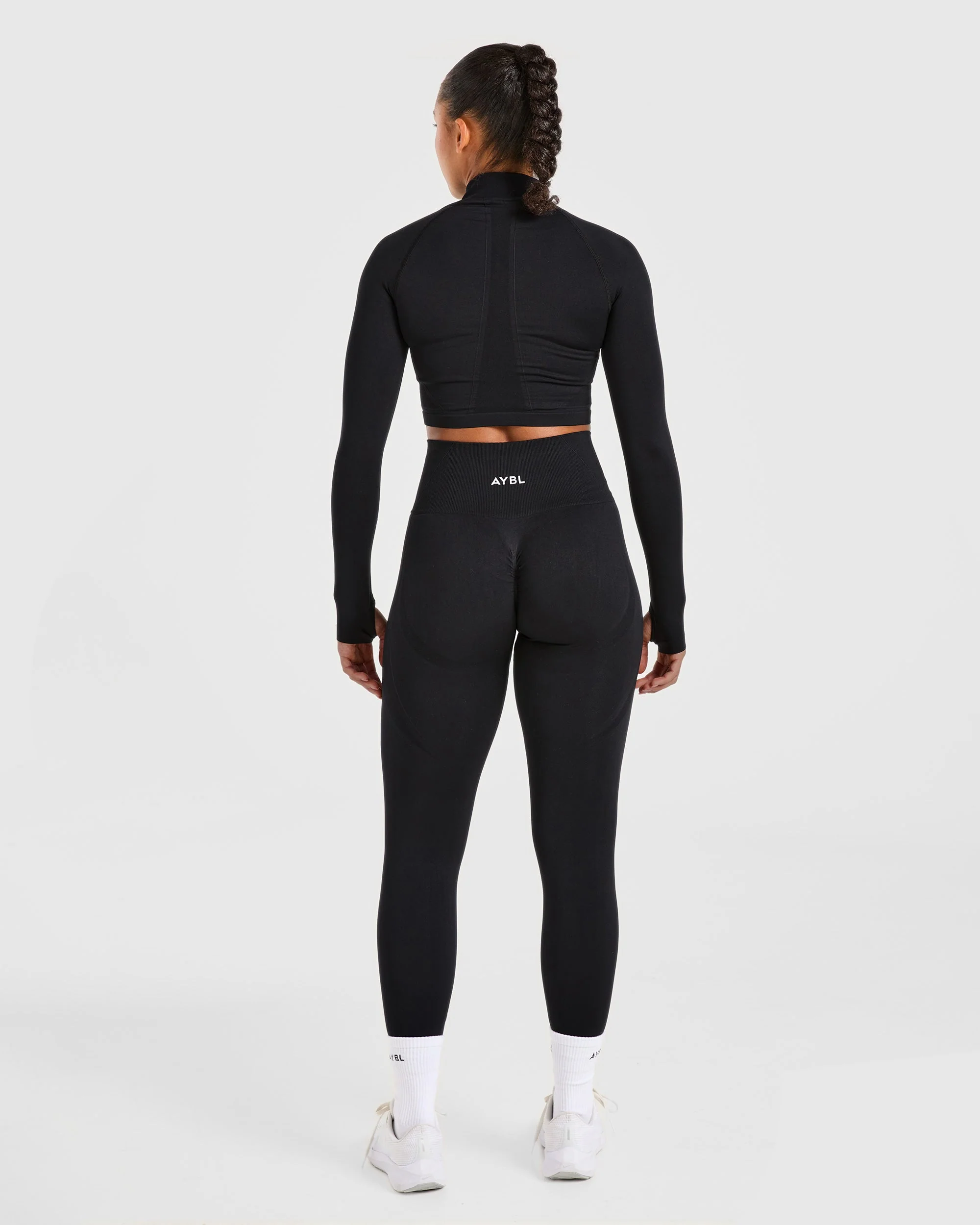 Empower Seamless Crop Zip Jacket - Black - Image 4