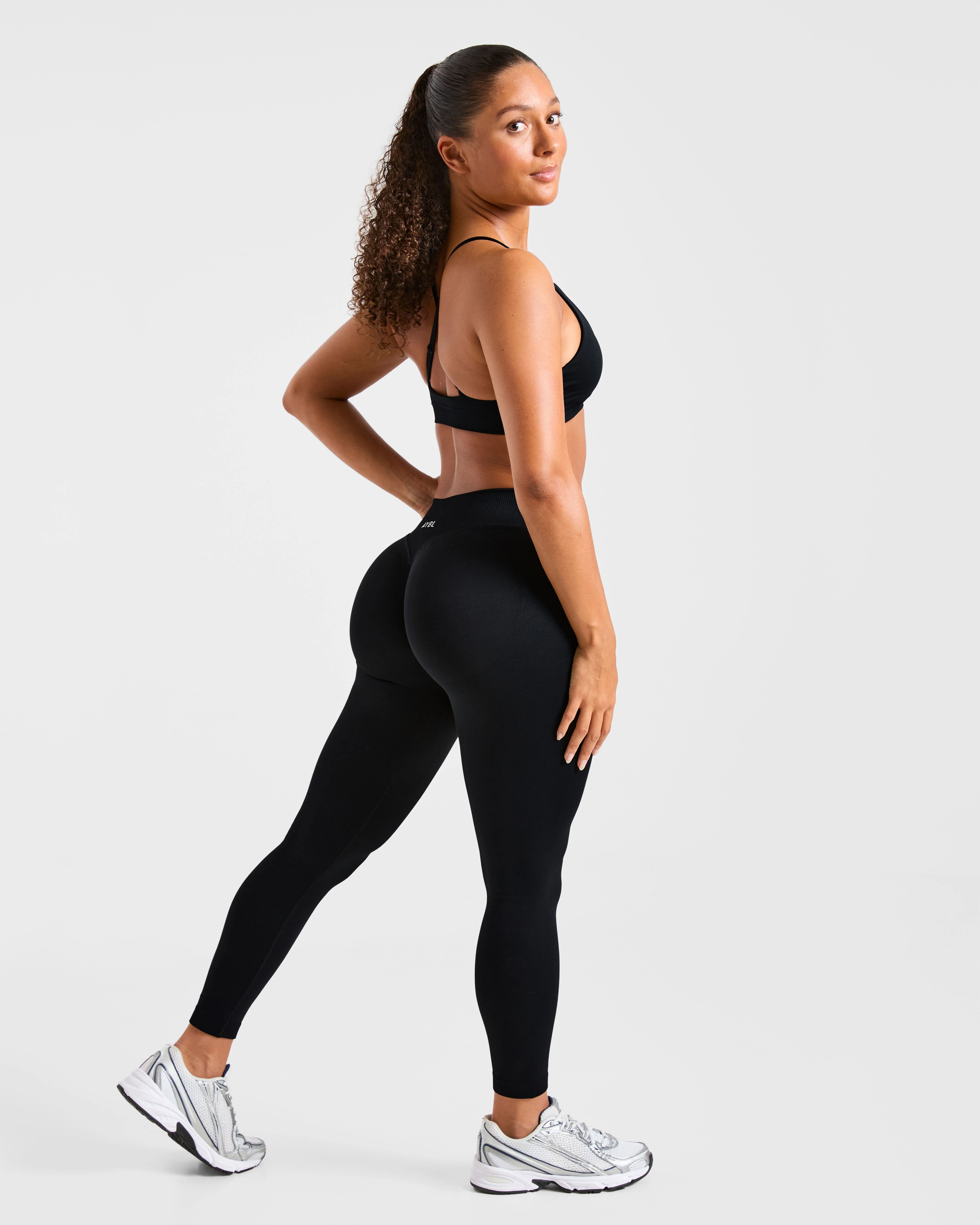 Enhance Seamless Leggings - Black - Image 4