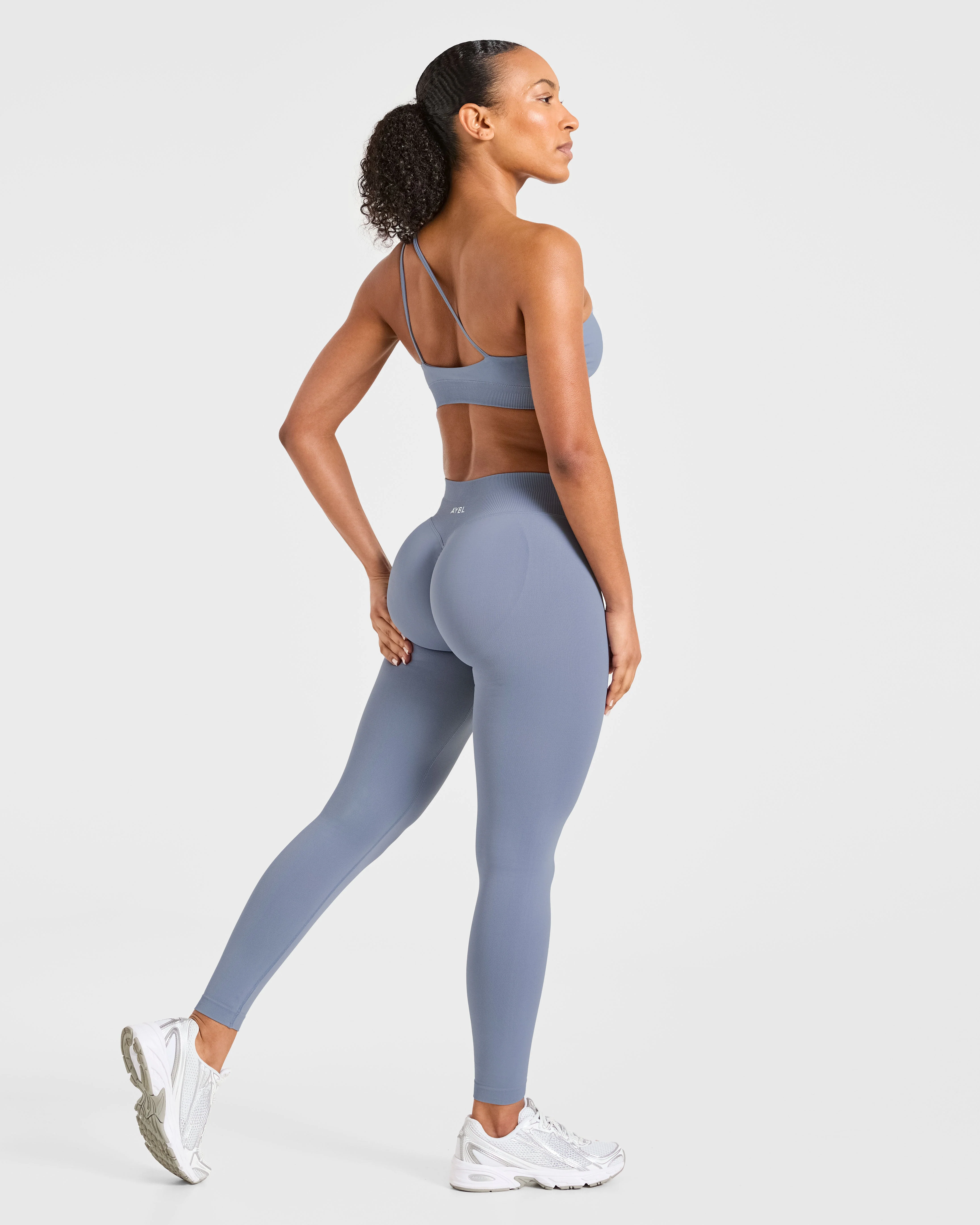 Enhance Seamless One Shoulder Sports Bra - Slate Blue - Image 4